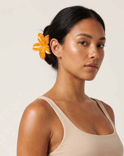 glow era beauty accessory. sunless tanning hair accesory. hairclip. hair claw. 